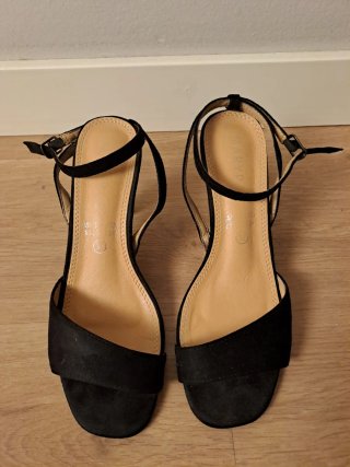 Sandalias ante tacón negras T37