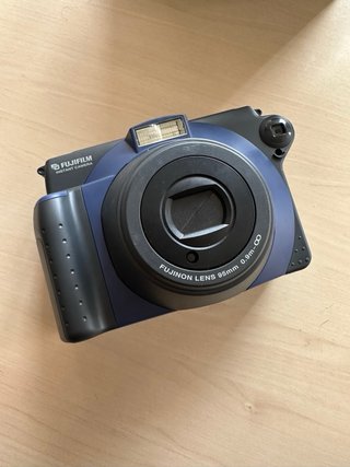 Fujifilm Instax 100 Cámara Instantánea