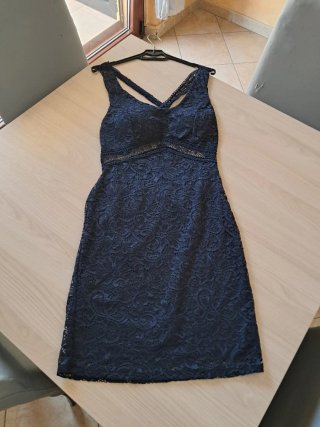Vestitino in pizzo blu