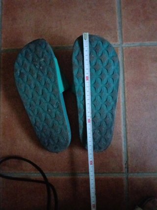 Chanclas Gucci Talla 43 Verde