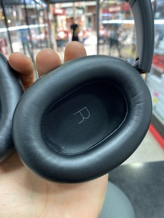 JBL TOUR ONE M3 NEGRO