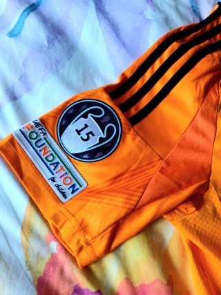 Camiseta Madrid Bellingham Naranja Talla M