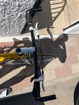 Bicicleta Amarilla
