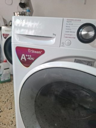 Lavadora LG 9kg Steam A+++ -40%