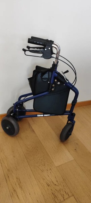 Andarilho Sénior. 3 rodas  . dobrável