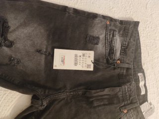 Pantalón Corto Zara Negro Roto Talla M