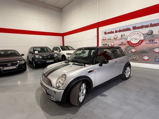 MINI MINI Cooper Aut.