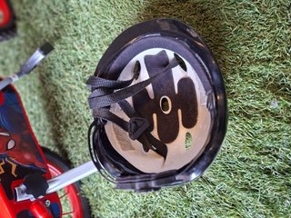 Bicicleta Spiderman 14" + casco. Como nueva