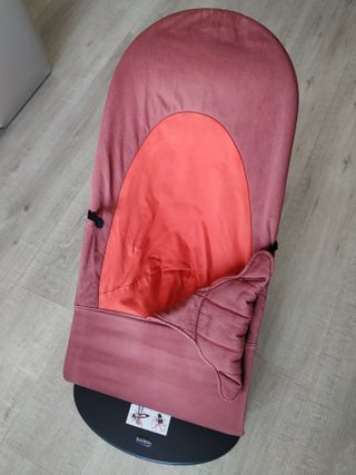 Hamaca BabyBjörn con juguete