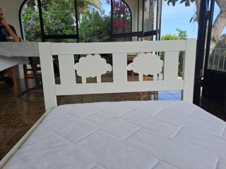 Cama infantil IKEA blanca + colchon