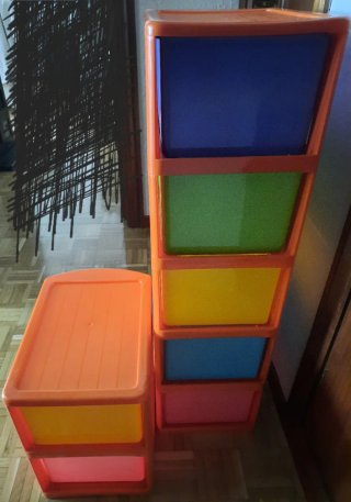 Cajonera modular de plástico