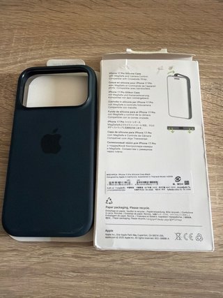 Funda iPhone 17 Pro Silicone Case Apple