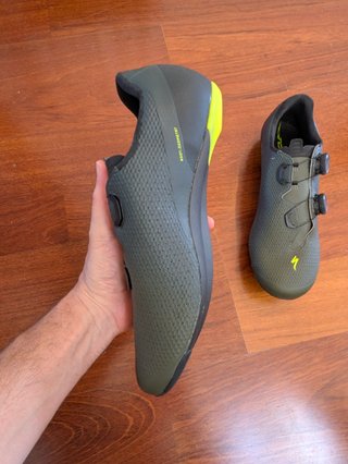 NUOVE Scarpe SPECIALIZED TORCH 3.0 taglia 42
