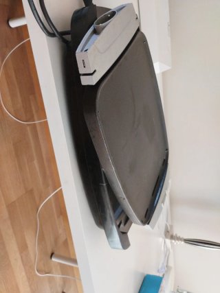 Piastra elettrica per cucina o barbecue