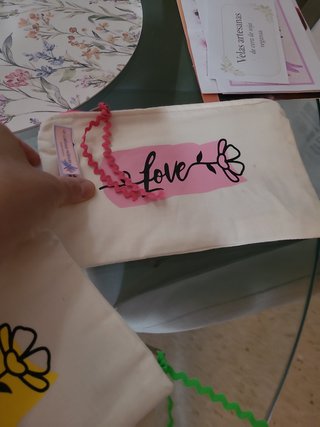 Neceser y Llavero Love La Libélula Purpura
