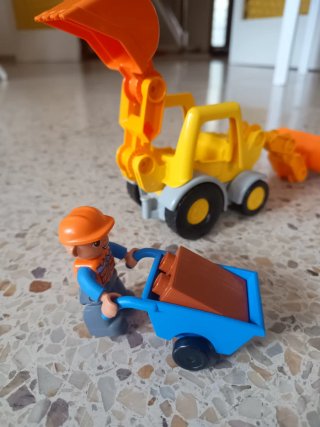 Excavadora Duplo con figura y bloque