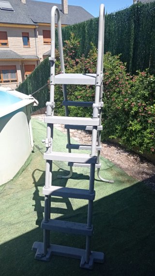 Escalera Piscina Bestway Metal/Plástico Gris