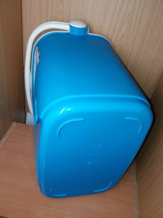 Nevera portátil Curver 32L azul
