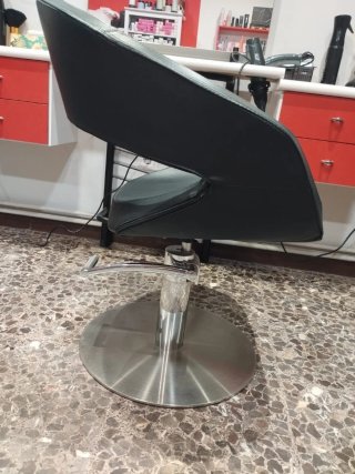Sillones de Peluquería Negros