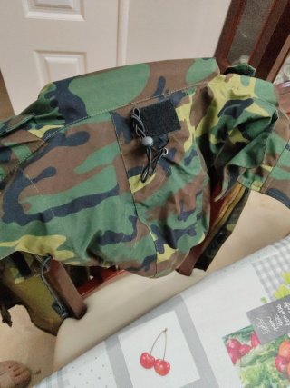 Chubasquero camuflaje woodland