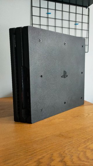 Console Sony PS4 Pro Nera