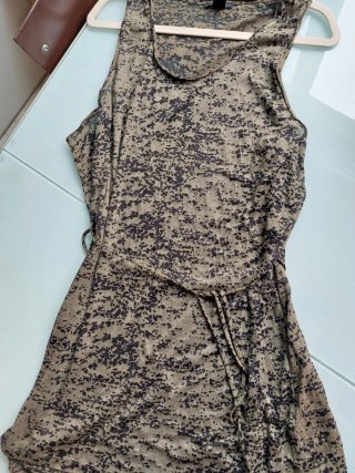 Vestido H&M corto semitransparente Talla L
