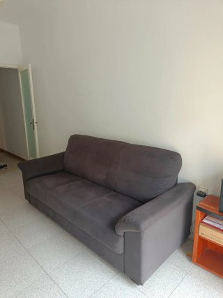 Sofá gris 3 plazas