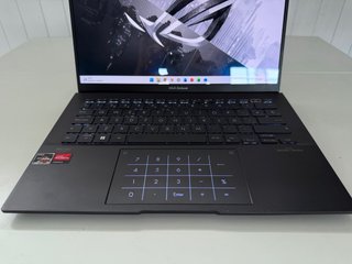 ASUS Zenbook 14 OLED (Ryzen 5 / 16GB / 512GB)
