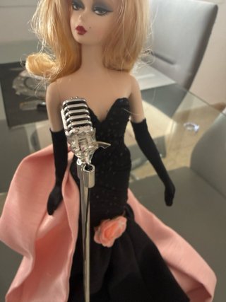 Barbie Silkstone Stupenda sotto i riflettori