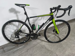 Bicicleta de carretera Cannondale