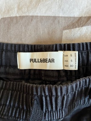 Pantalón corto cargo Pull&Bear negro