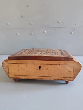 Antico Portagioie Carillon Musicale Legno
