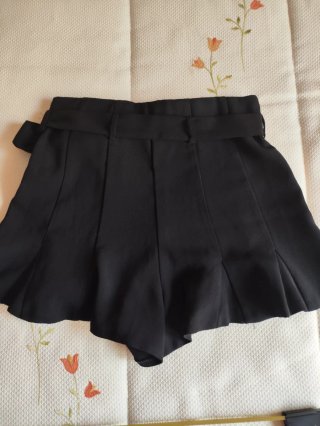 Shorts negros de Zara