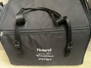 Acordeón Roland FR-8x