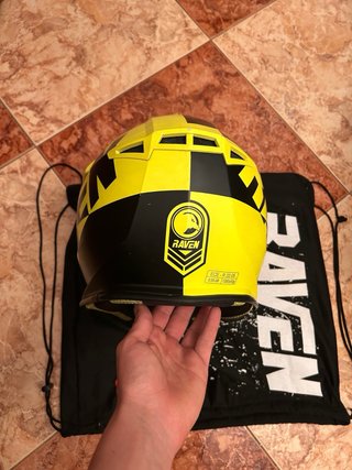 Casco Raven talla s