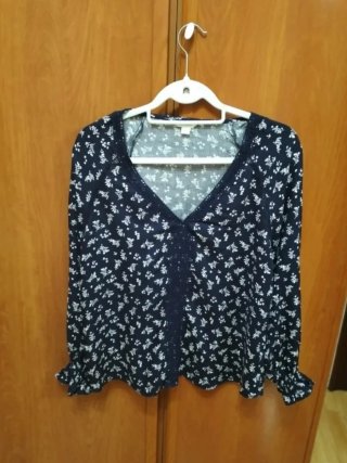 Blusa Springfield manga larga floral talla M