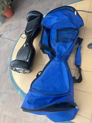 Hoverboard Negro + cargador + bolsa.