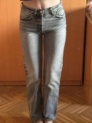 Vaqueros Zara grises