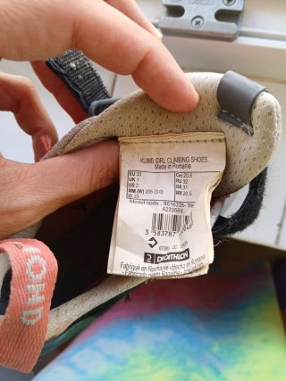 Pies de gato Simond talla 33. Para escalada.