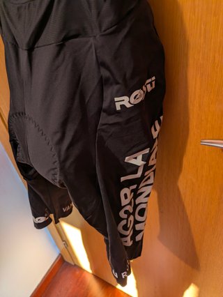Conjunto VAN RSYEL DECATHLON AG2R talla L