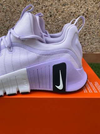 Nike Free Metcon 6 barely grape/white-lilac bloom