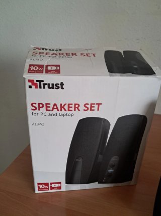 Altavoces Trust ALMO Negro