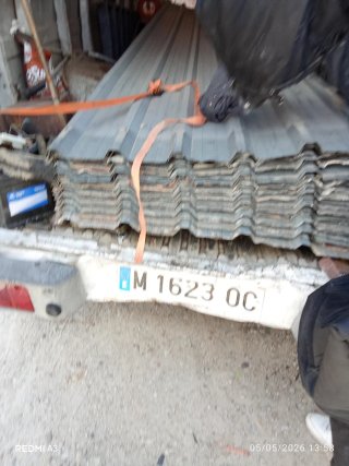 Tejas de hierro organizadas