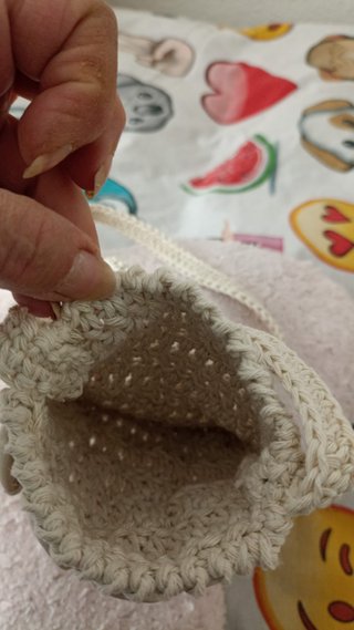 Bolso Crochet Beige con Conchas