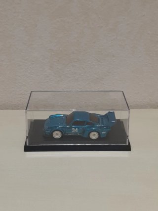 Hot Wheels $TH - Porsche 934.5 (Loose)