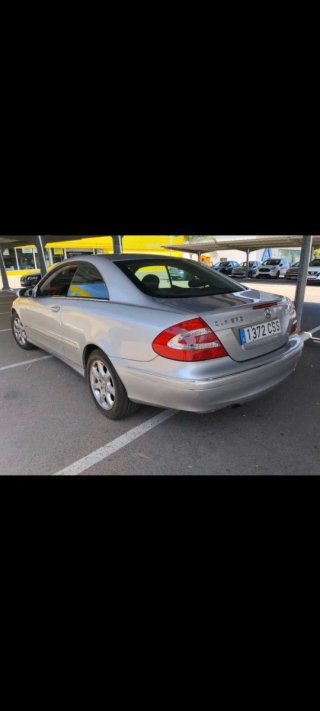 Mercedes-Benz  CLK 2004