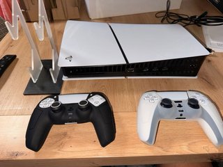 PlayStation 5 Slim 825GB