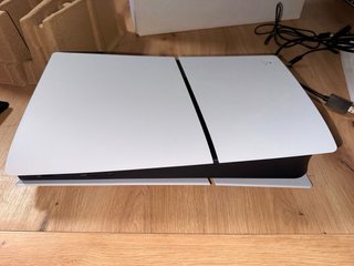 PlayStation 5 Slim 825GB
