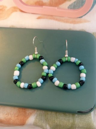 Pendientes hechos a mano