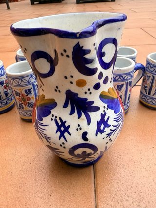 Juego de cerámica pintada a mano